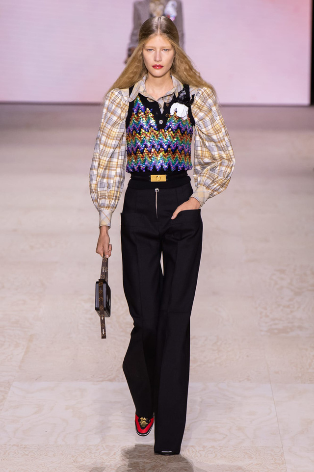 BST Xuân – Hè 2020 của Louis Vuitton: năm 1970 đã trở lại - Ảnh 1.