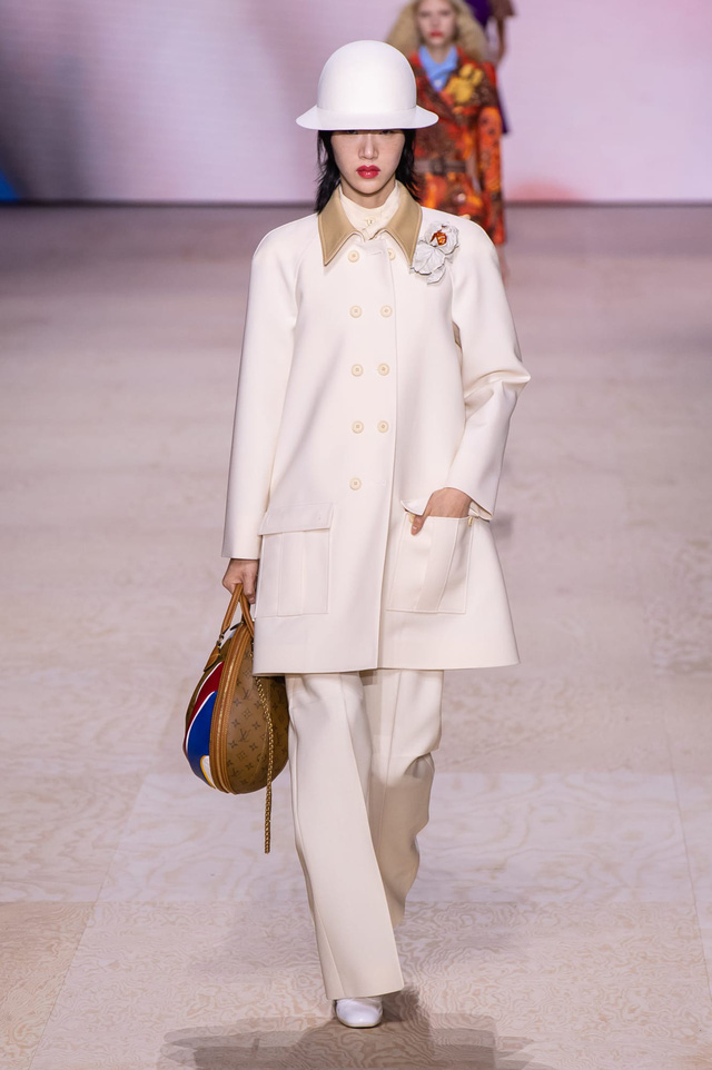 BST Xuân – Hè 2020 của Louis Vuitton: năm 1970 đã trở lại - Ảnh 14.