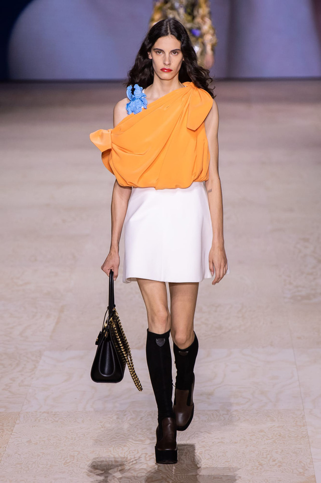 BST Xuân – Hè 2020 của Louis Vuitton: năm 1970 đã trở lại - Ảnh 16.