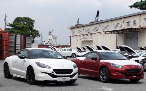 Ôtô, xe máy nhập từ EU vào Việt Nam sẽ được xoá bỏ thuế trong thời hạn tối đa 10 năm tới.<br>