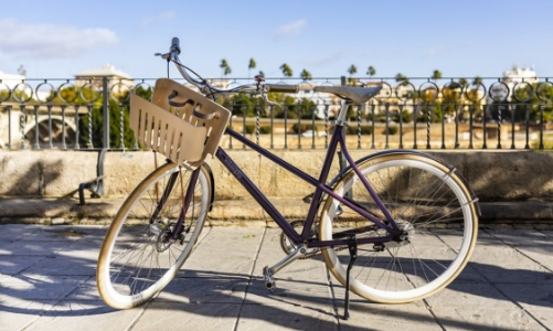 Chiếc xe đạp làm từ viên nén cà phê