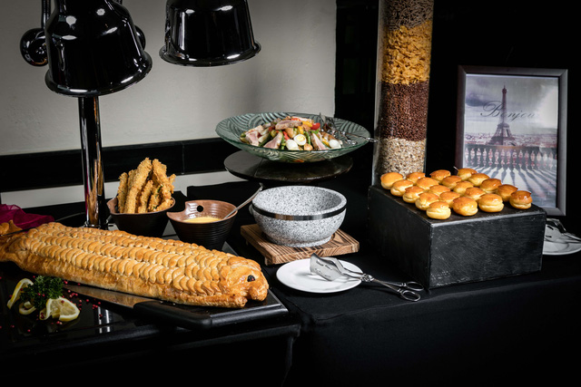 Pacific Sky Brunch - Tiệc trưa cuối tuần trên tầng cao - Ảnh 2.