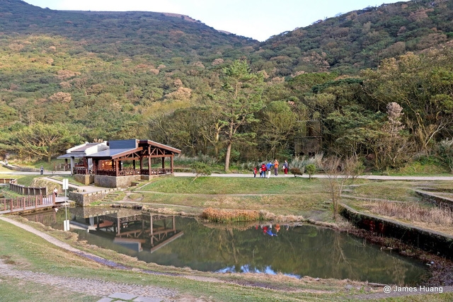 Ngắm hoa anh đào trên núi Dương Minh - Ảnh 11.