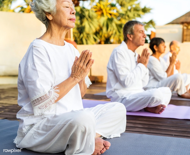 Yoga có lợi cho trí nhớ và điều tiết cảm xúc - Ảnh 2.