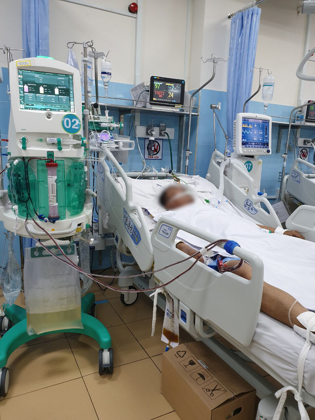 Uống rượu bia là nguyên nhân chính gây viêm tụy - Ảnh 2.