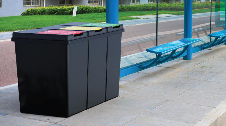 Được sản xuất với nguyên liệu nhựa HDPE, màu sắc phong phú (Xanh lá, Vàng, Cam) cùng kích thước đa dạng (dung tích 90l, 120l, 240l) thùng rác công cộng Nhựa Duy Tân luôn người tiêu dùng tín nghiệm và lựa chọn.