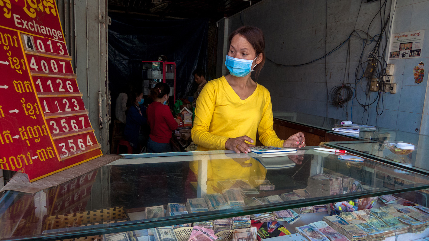 Một điểm thu đổi ngoại tệ ở Campuchia.