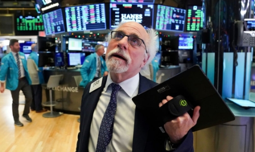 Chứng khoán Mỹ lao dốc vì kế hoạch tăng thuế mạnh tay của ông Biden