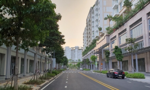 Tp.HCM: Giao dịch căn hộ giảm mạnh do sốt đất nền?