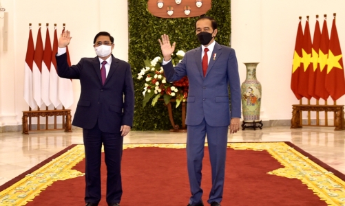 Thủ tướng Phạm Minh Chính gặp song phương Tổng thống Indonesia