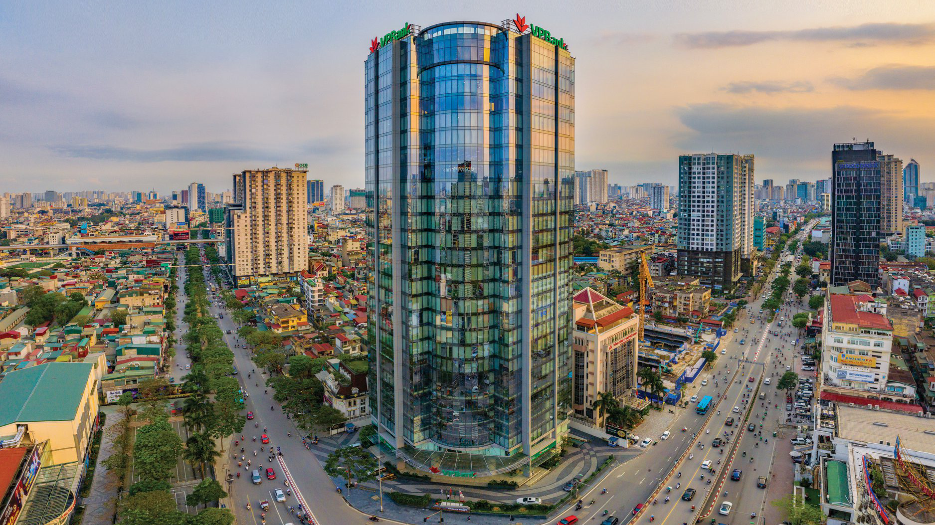 Nhờ đa dạng hóa doanh thu, tăng trưởng tín dụng hợp lý, giảm thiểu chi phí vốn và tối ưu hóa chi phí hoạt động, VPBank lãi cao trong quý 1/2021.