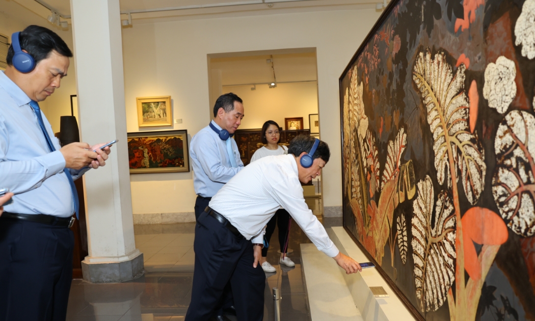 Khám phá các tác phẩm mỹ thuật với ứng dụng thuyết minh đa phương tiện iMuseum VFA.