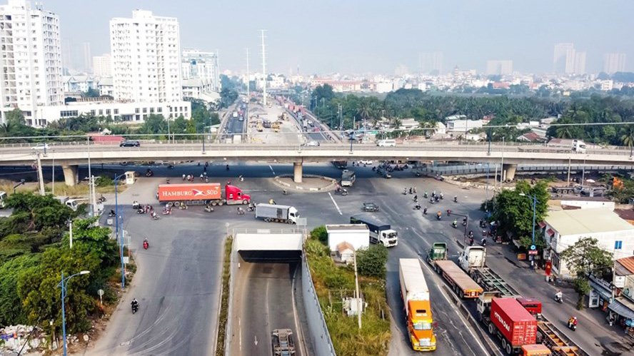 Tp.Hồ Chí Minh đang cố gắng giảm tải tình trạng ùn tắc giao thông  (Ảnh sưu tầm)