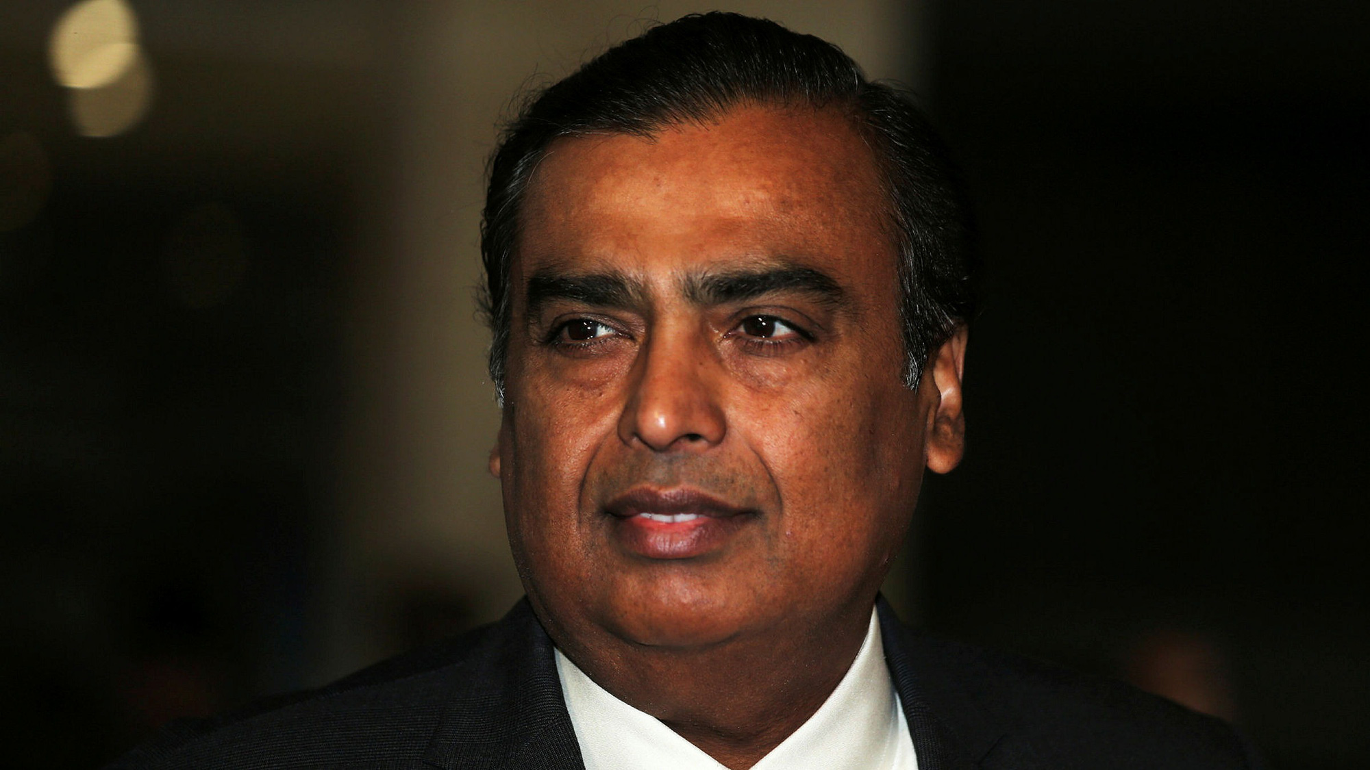 Tỷ phú giàu nhất châu Á Mukesh Ambani - Ảnh: Reuters