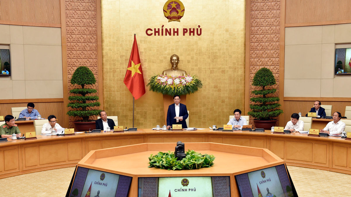 Chính phủ họp triển khai công việc sau khi kiện toàn - Ảnh: VGP