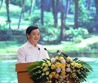 Ông Hầu A Lềnh, Bộ trưởng Chủ nhiệm Uỷ ban Dân tộc của Chính phủ