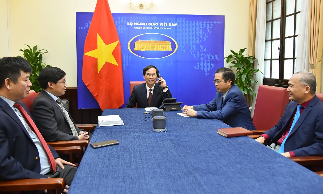 Bộ trưởng Ngoại giao Bùi Thanh Sơn đã điện đàm với Bộ trưởng Ngoại giao Ấn Độ Subrahmanyam Jaishankar ngày 16/4 - Ảnh: Bộ Ngoại giao