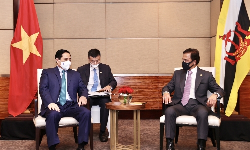 Thủ tướng Chính phủ Phạm Minh Chính hội kiến Quốc vương Brunei
