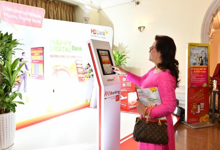 Digital – Khu photobooth trải nghiệm dịch vụ Digital Bank tại Đại hội.