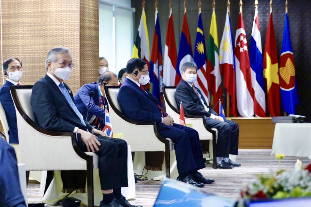 Hội nghị ASEAN trực tiếp đầu tiên được tổ chức sau 18 tháng do dịch bệnh Covid-19 - Ảnh: VGP