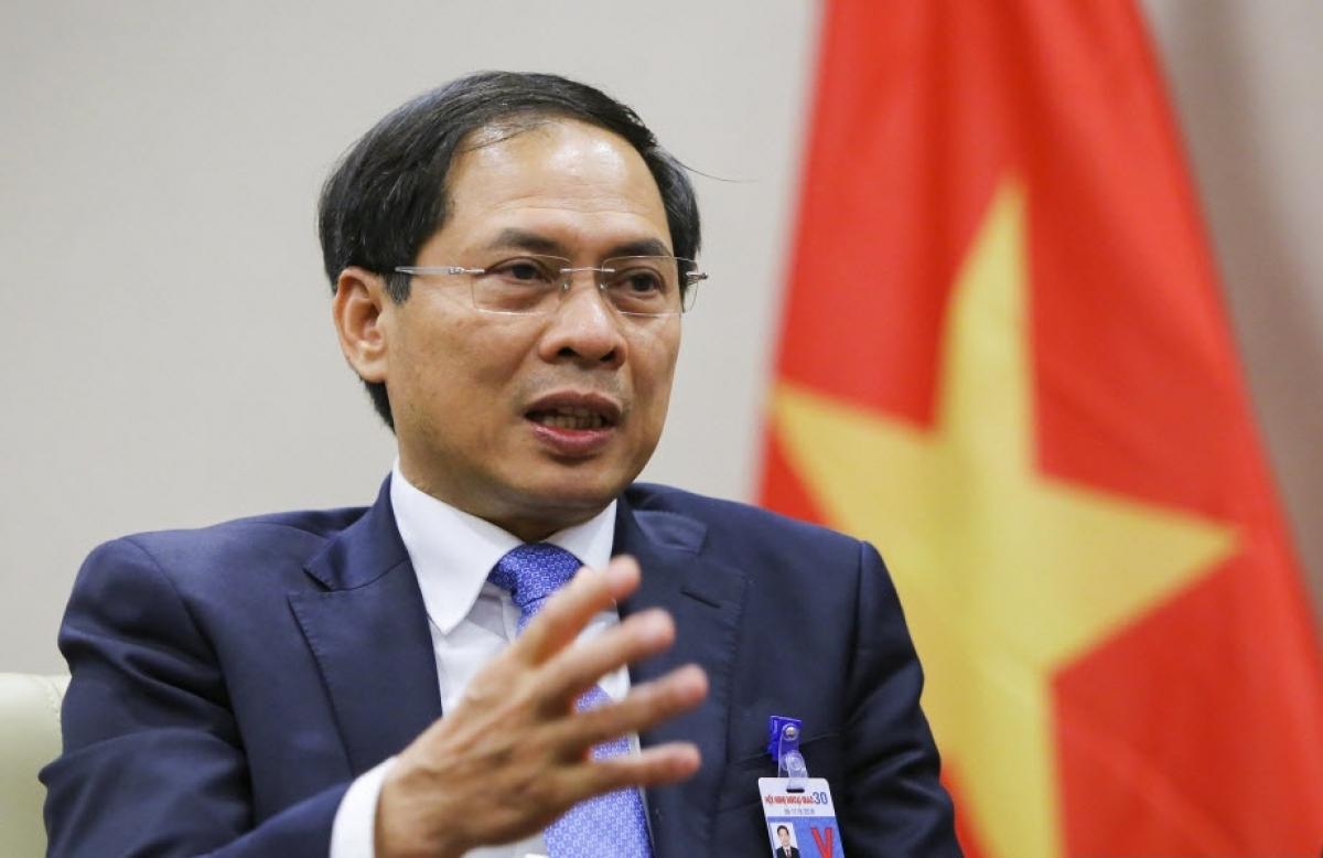Bộ trưởng Bộ Ngoại giao Bùi Thanh Sơn: “Trong bối cảnh hiện nay, Việt Nam phải tranh thủ được nguồn ngoại lực rất quan trọng để bổ sung cho yếu tố nội lực”.