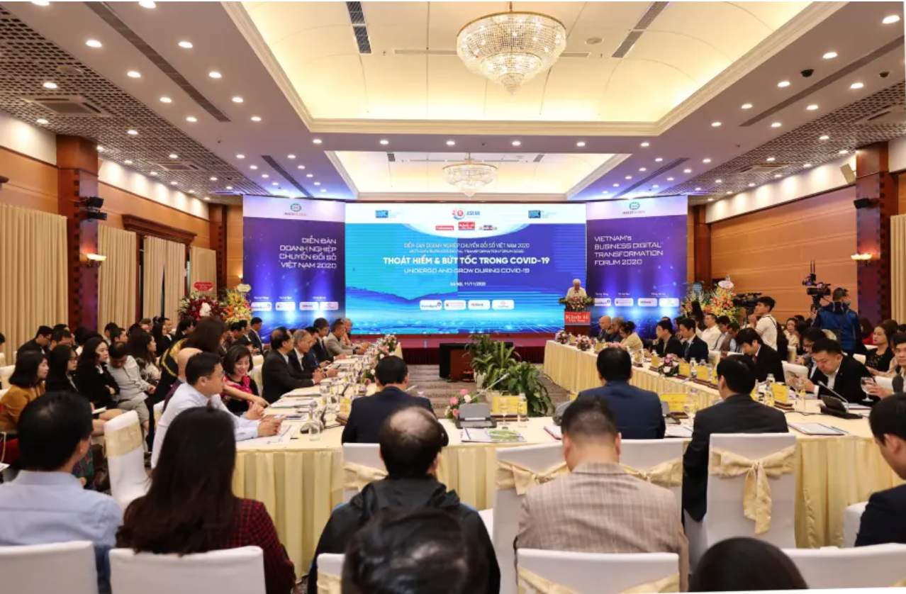 Diễn đàn Doanh nghiệp chuyển đổi số Việt Nam 2020 với chủ đề Thoát hiểm và bứt tốc trong Covid 19.