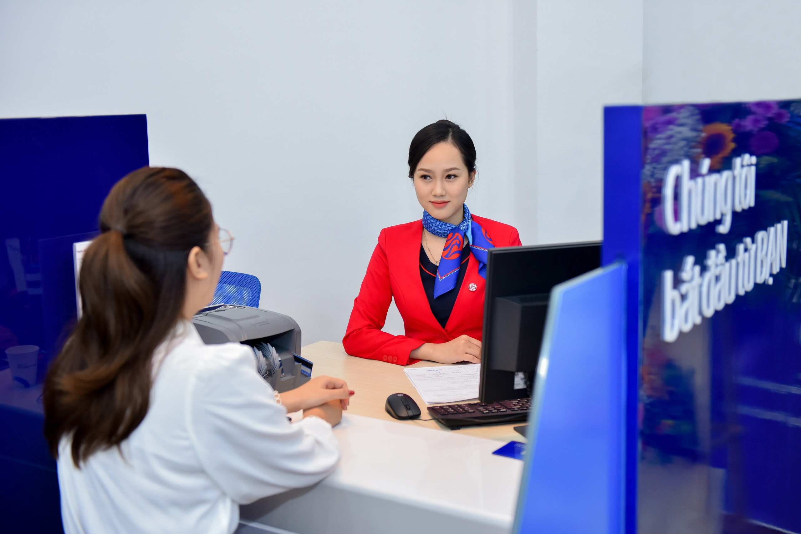 Ngân hàng Bản Việt cũng vừa được Ngân hàng Nhà nước chấp thuận mở mới thêm 4 chi nhánh và 19 phòng giao dịch.