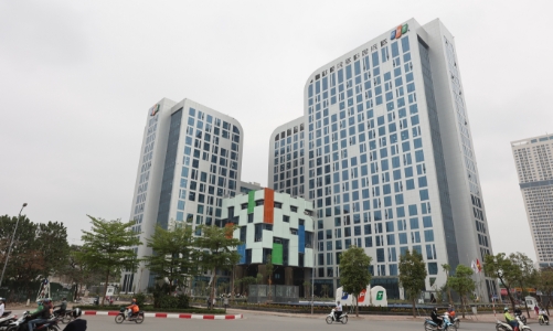 Ký 4 hợp đồng, FPT 