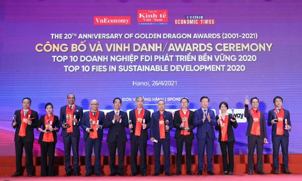 Vinh danh Top 10 doanh nghiệp FDI phát triển bền vững.