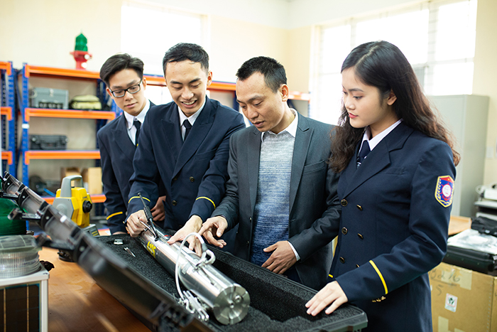 Đào tạo, phát triển nguồn nhân lực Hàng hải 