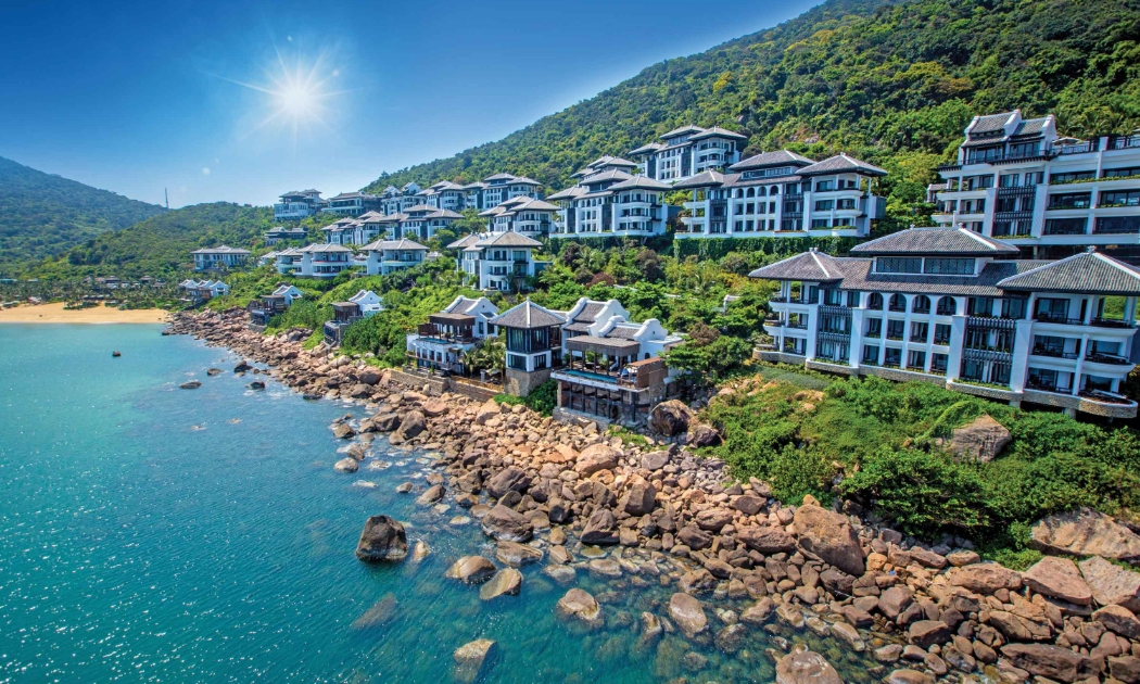 Khách sạn InterContinental Danang Sun Peninsula resort.