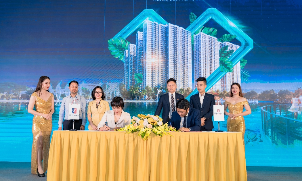 Đại diện MIKGroup và Tân Long Land ký kết hợp tác phân phối độc quyền dự án Imperia Smart City