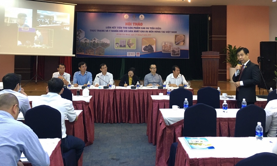 Hội thảo công bố báo cáo toàn cảnh ngành cao su