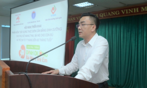 Hà Tĩnh ứng dụng phần mềm trong chăm sóc dinh dưỡng cho mẹ và bé