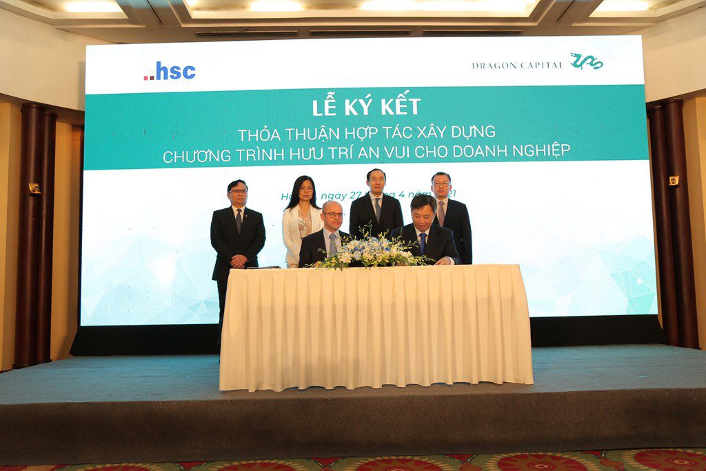 Lễ ký kết các hợp đồng tham gia Chương trình Hưu trí An Vui