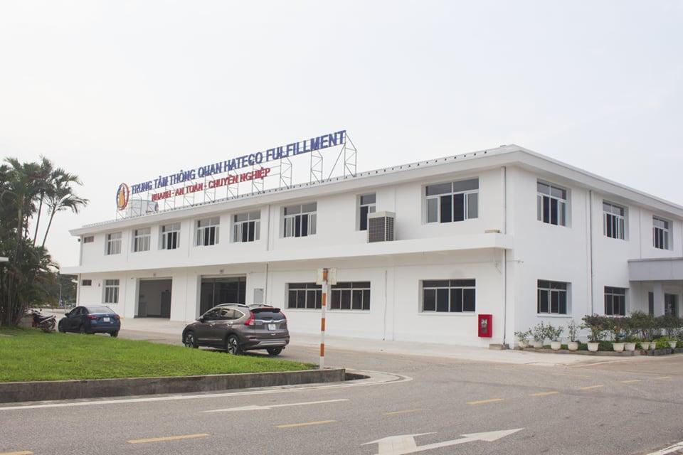 Địa điểm thông quan nằm trong khu Cảng cạn ICD Long Biên.