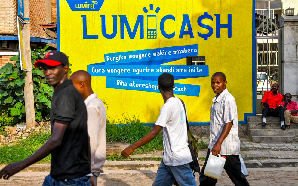 Mạng di động Lumitel của  Viettel tại Burundi.