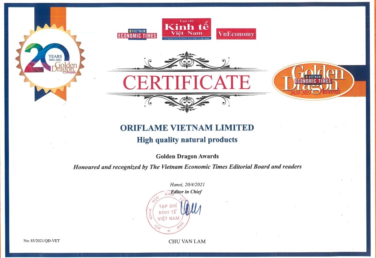 Chứng nhận danh hiệu “Sản phẩm từ thiên nhiên tốt nhất” (High Quality Natural Products) từ chương trình Rồng Vàng của Oriflame Việt Nam.