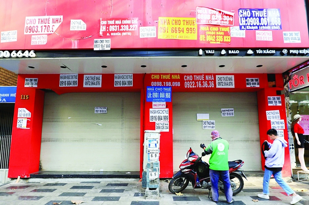 Doanh nghiệp nhỏ đóng cửa, rút lui khỏi thị trường.