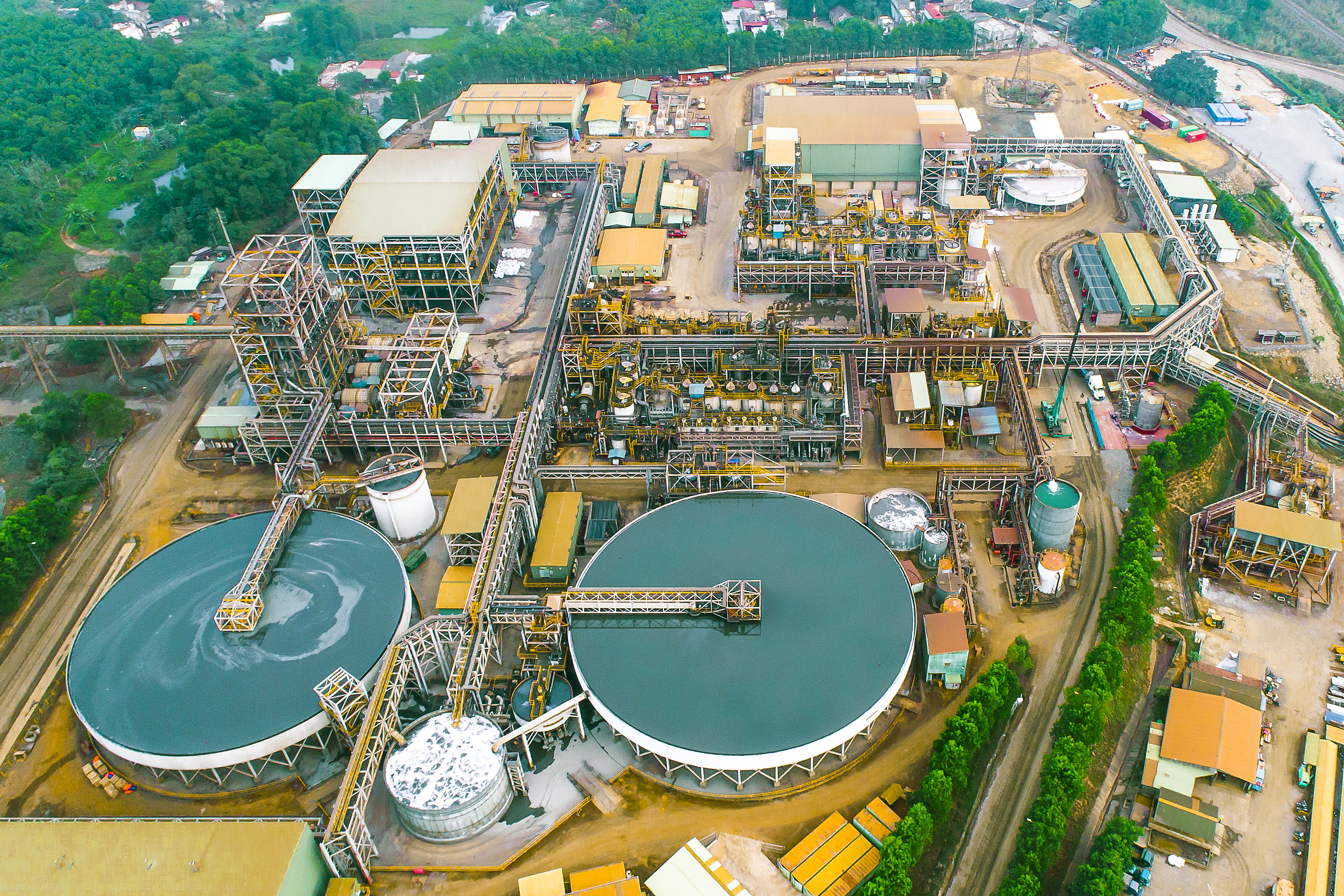 Dây chuyền nhà máy hiện đại của Masan High-Tech Materials tại Việt Nam.