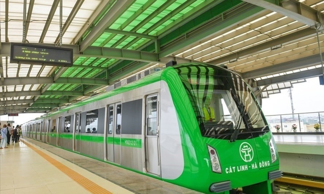 Người dân Hà Nội chờ đợi ngày tuyến đường sắt Cát Linh - Hà Đông đưa vào khai thác từ rất lâu.