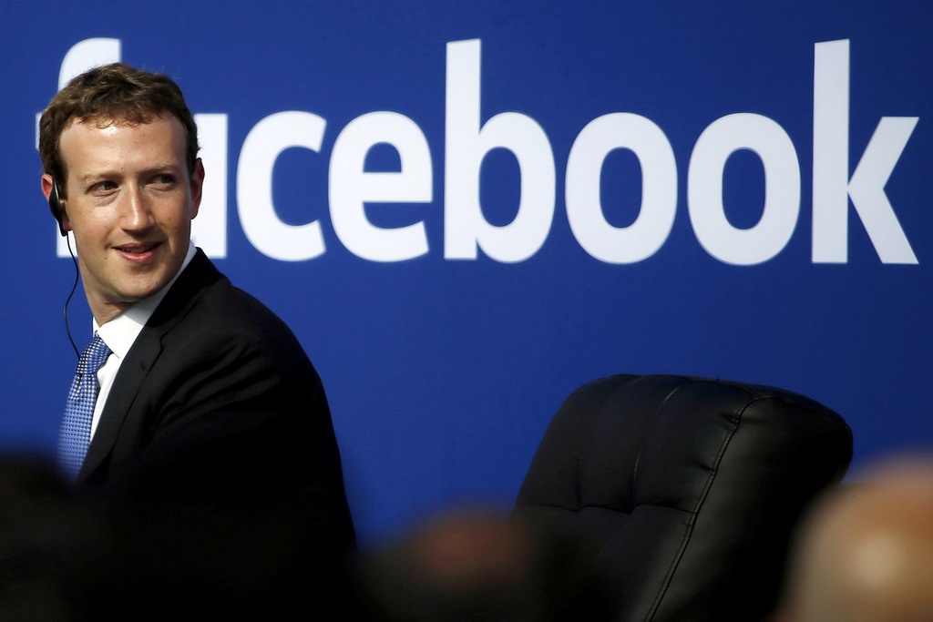 CEO Mark Zuckerberg của Facebook - Ảnh: Reuters.