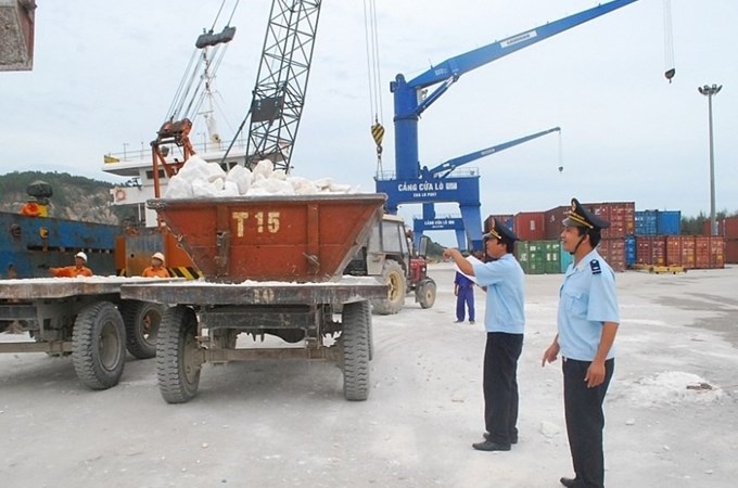 Theo quy định của Luật Khoáng sản, đá vôi có hàm lượng CaCO3 từ 85% trở lên không phải là vật liệu xây dựng thông thường 