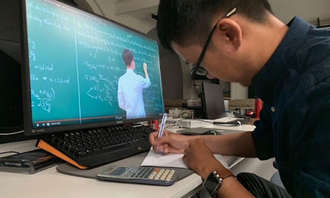 Học trực tuyến là phương án an toàn trong thời kỳ dịch Covid-19