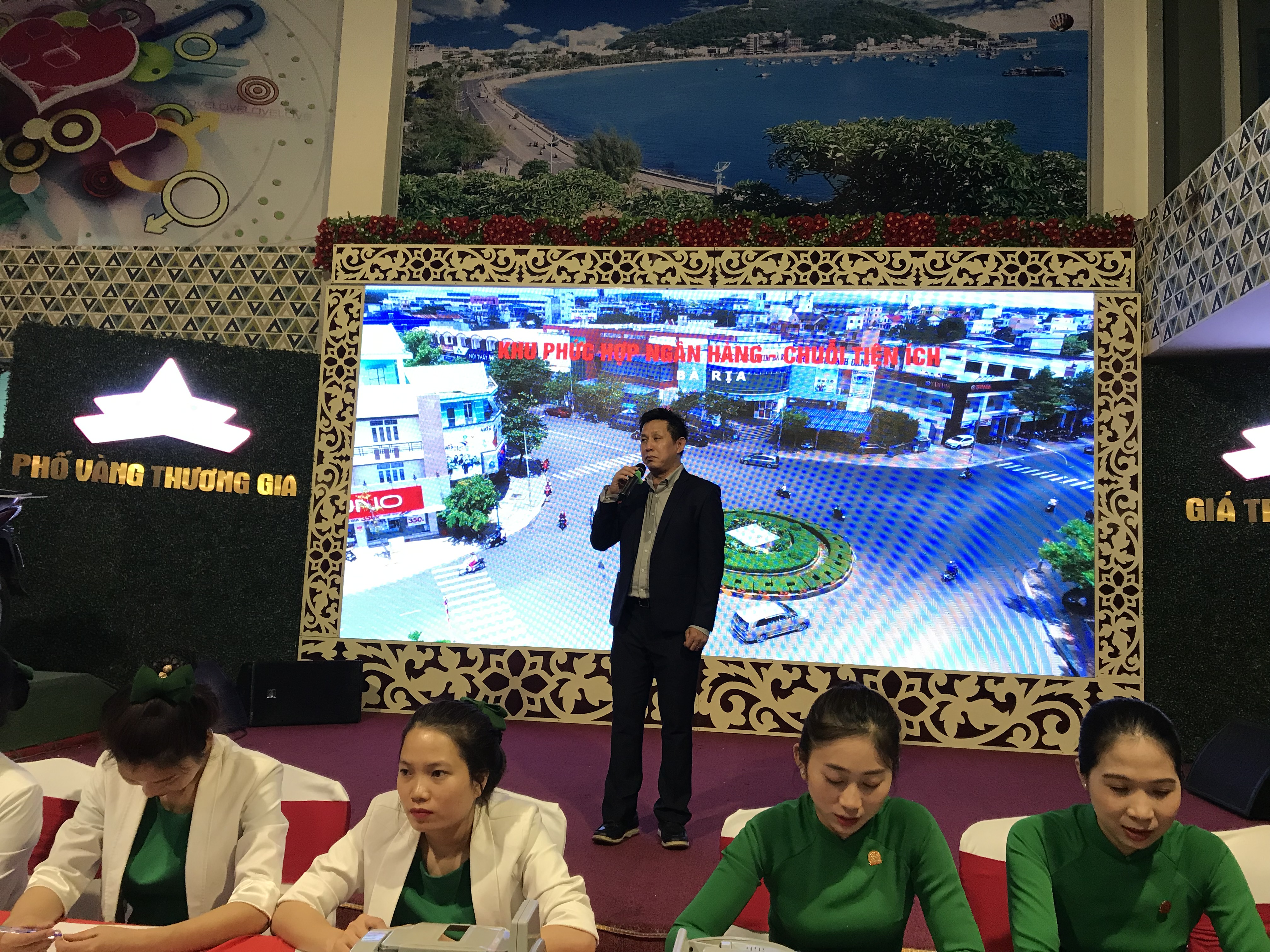 Dự án được mở bán khá hoành tráng