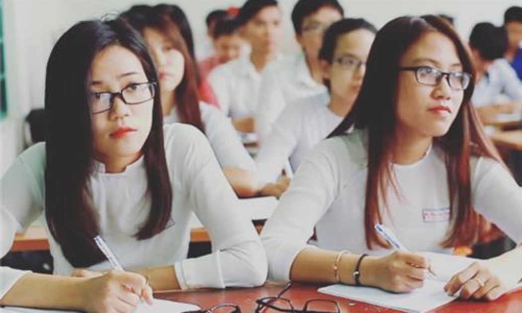 Quyết tâm hỗ trợ chi phí cho sinh viên trong thời gian học tại trường