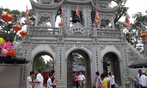 Ca mắc Covid-19 đi lễ Đền Tiên La, đến lượt Thái Bình ra thông báo khẩn tìm người liên quan