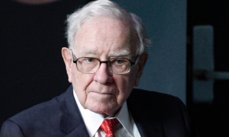 Tỷ phú Warren Buffett - Ảnh: AFP