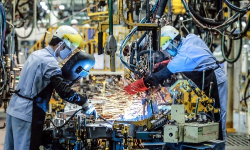 Xuất siêu chưa vội mừng: Nội “hăng hái” nhập, ngoại “hăm hở” xuất