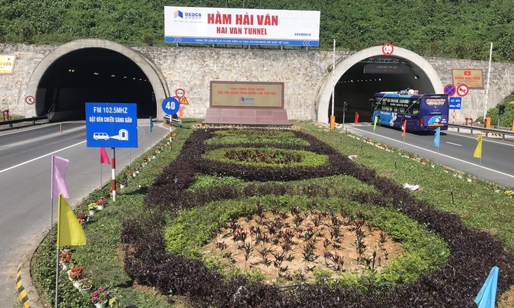 Hầm đường bộ Hải Vân đang vận hành lưu thông hai chiều cả 2 hầm từ ngày 1/2/2021 đến nay